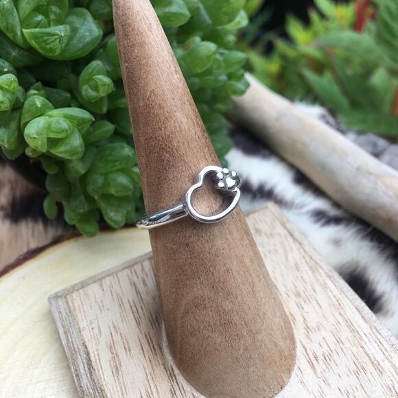 Paw Heart Sterling Silver Ring Size 7 - Picture 3 of 6